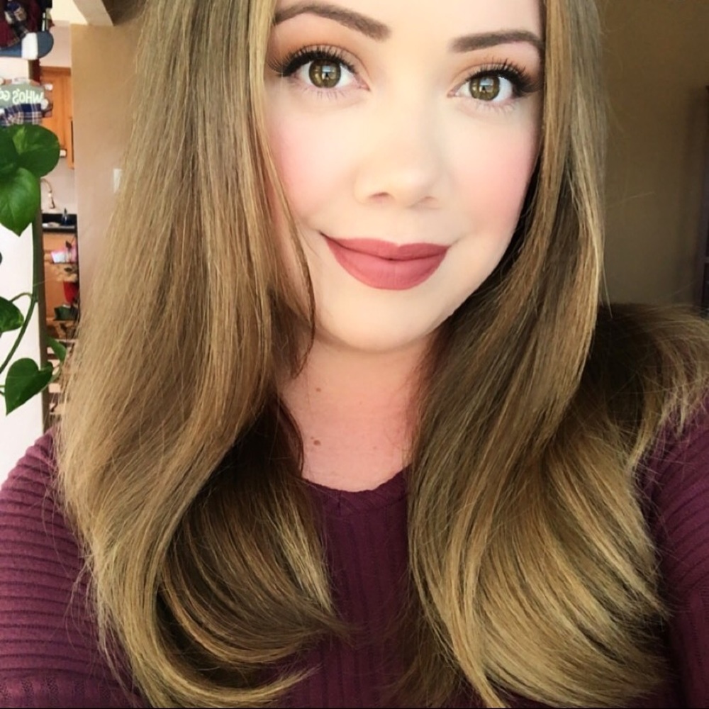Meet your Posher, Sabrina